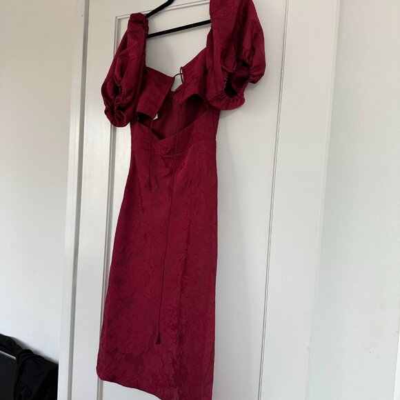 Sachin + Babi Burgundy Midi Dress with Puff Sleeves - Picture 7 of 8